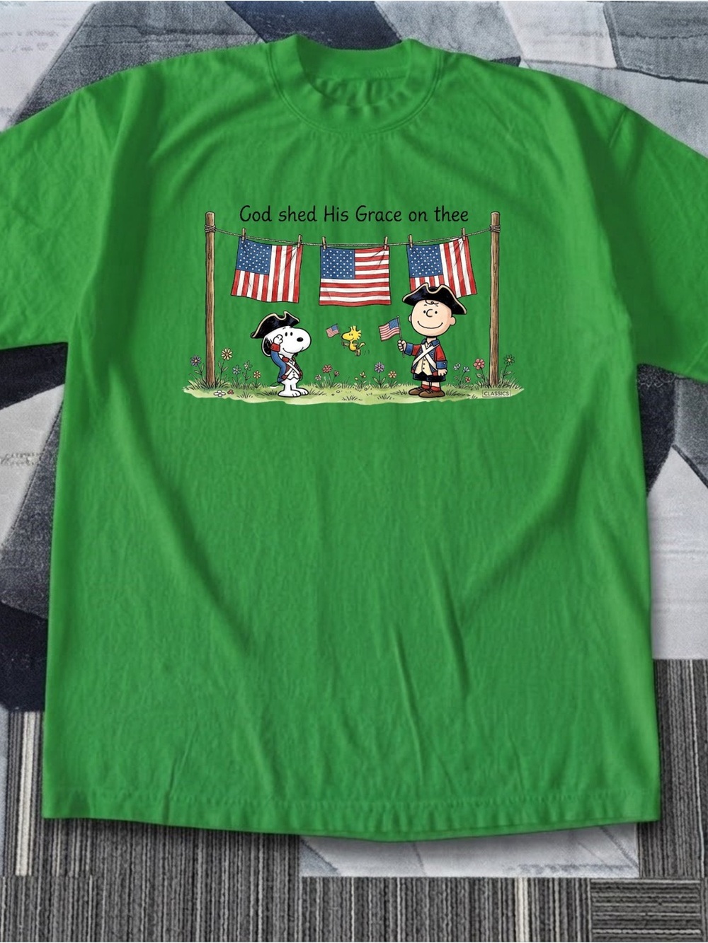 Gildan Snoopy & Charlie Brown Patriotic Tee